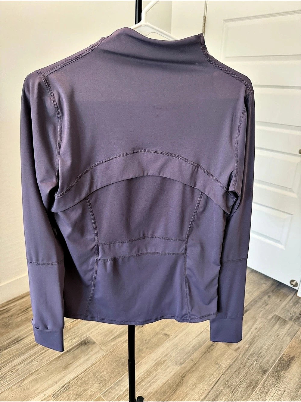 Jacket Purple - Picture 2 of 2